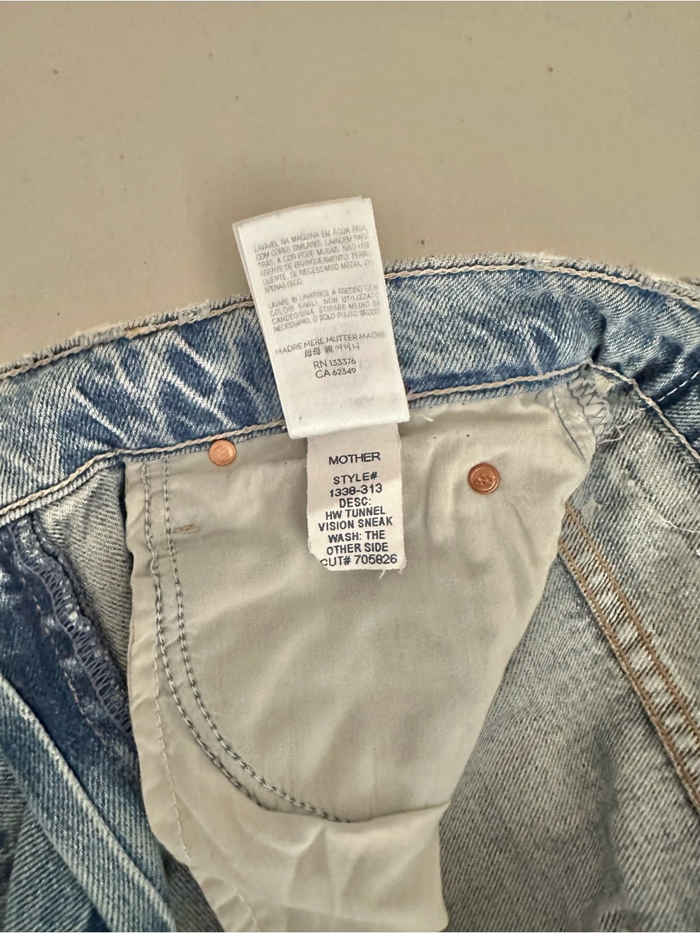 MOTHER The High Waisted Tunnel Vision Sneak Jeans The Other Side Size 24 Campus - Picture 5 of 9